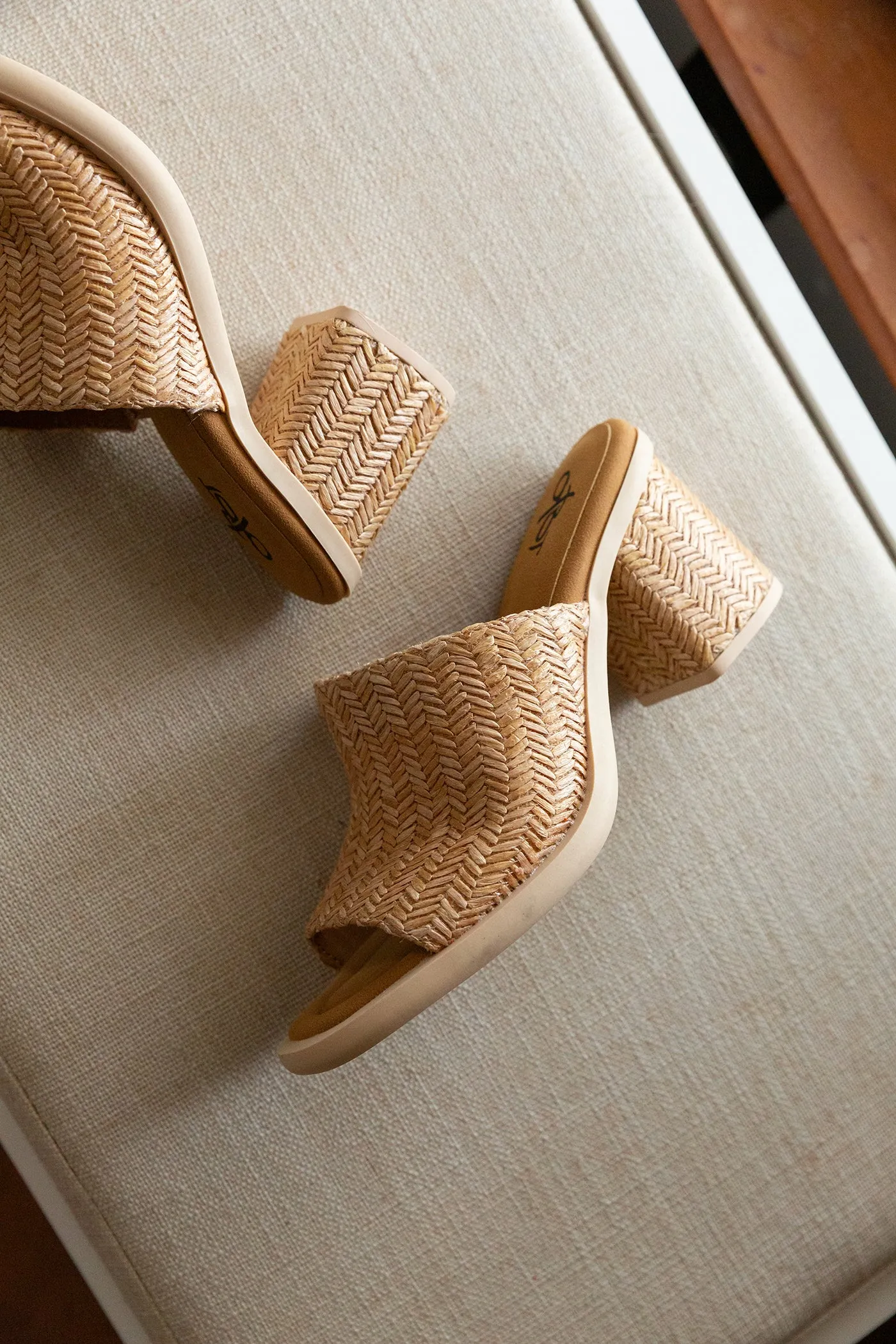 BRAVURA in RAFFIA Heeled Sandals