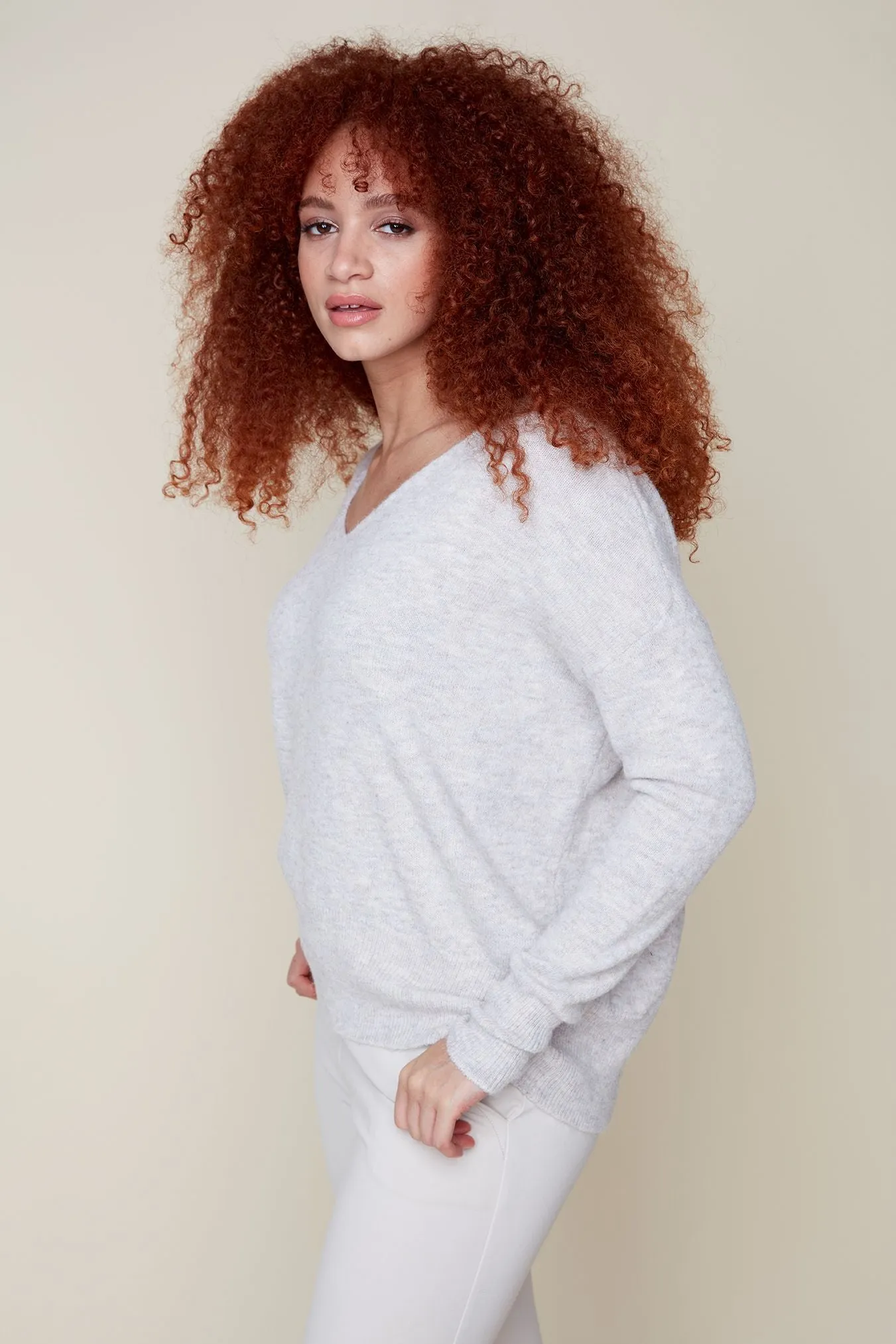 FINAL SALE Renuar R6905 V-Neck Sweater