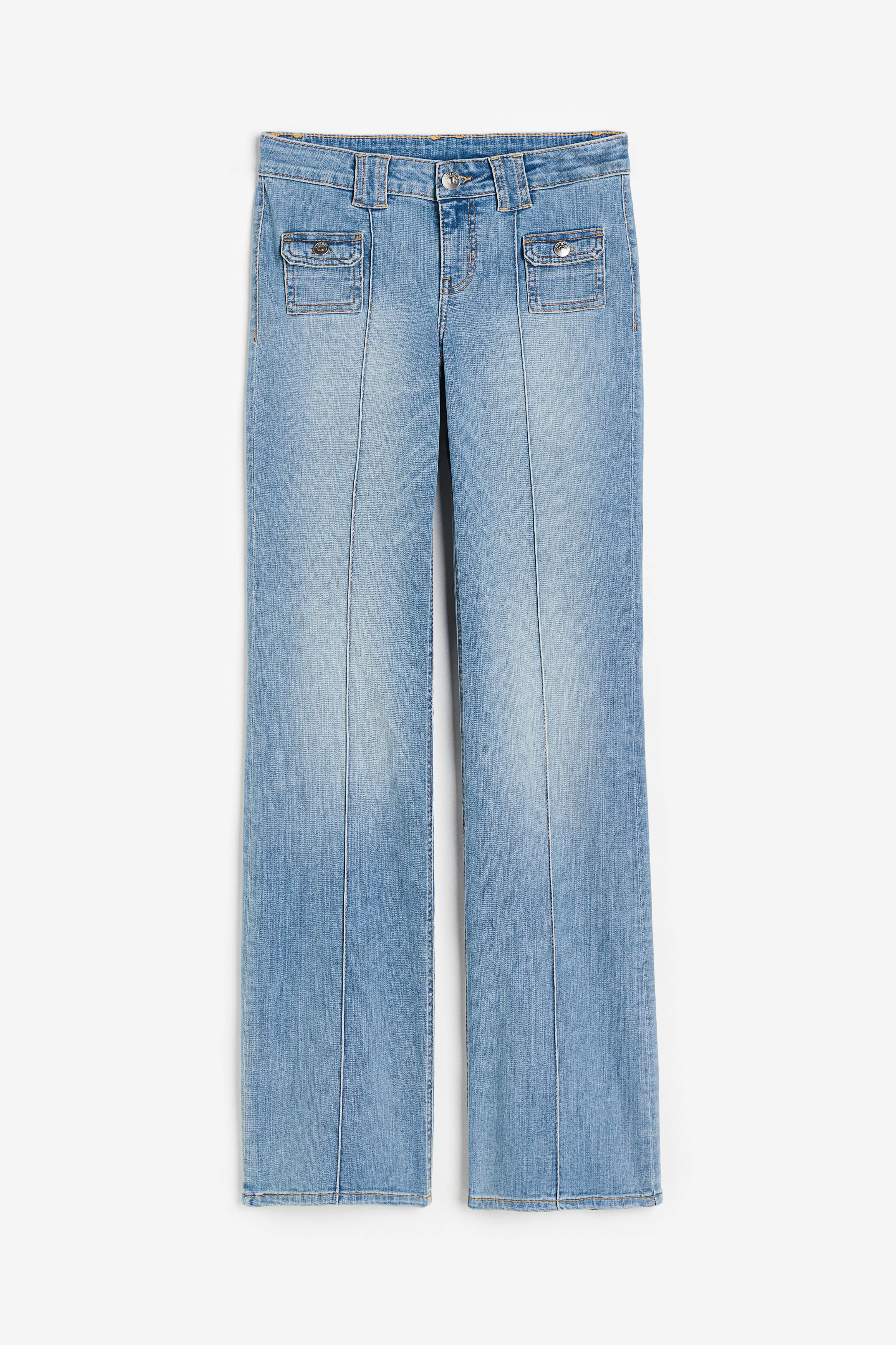 Flared Low Cargo Jeans - Low waist - Long - Light denim blue - Ladies | H&M GB