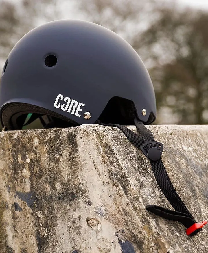 helmet CORE Action Sports - Black