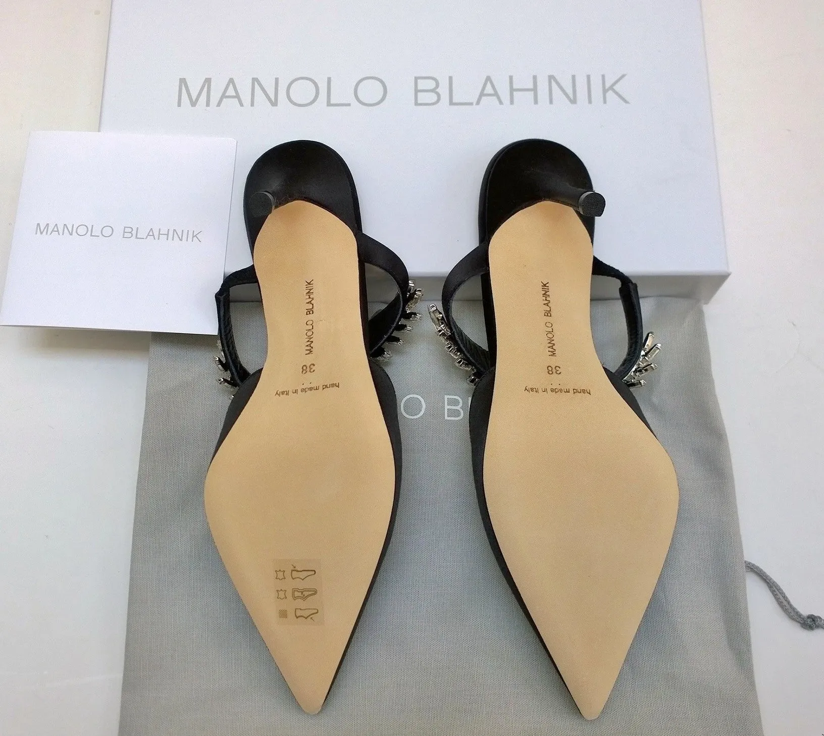 Manolo Blahnik Lurum 90 Black Satin Strass Rhinestone Heels Mules