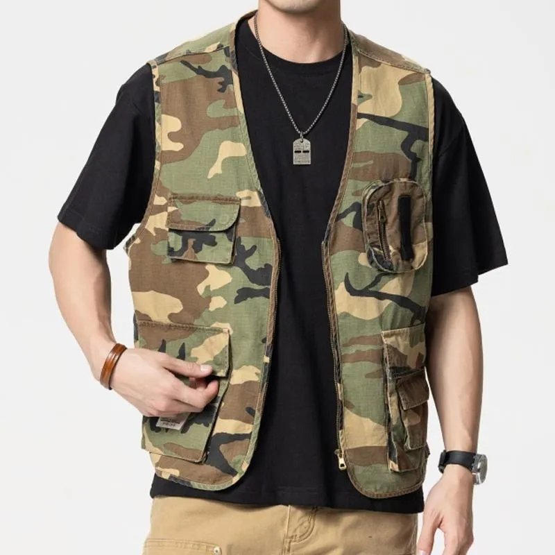 Men's Casual Camouflage Multi-Pocket Cargo Vest 95767548Y