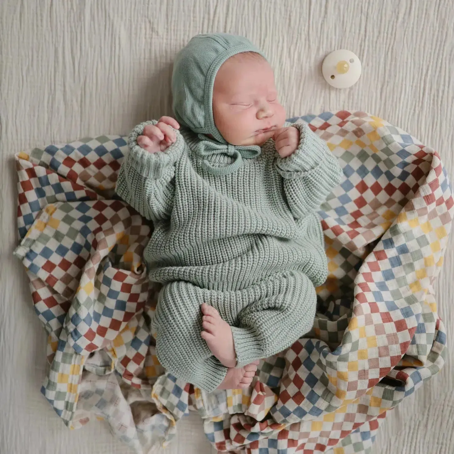 Mushie - Organic Cotton Muslin Swaddle Blanket - Retro Check