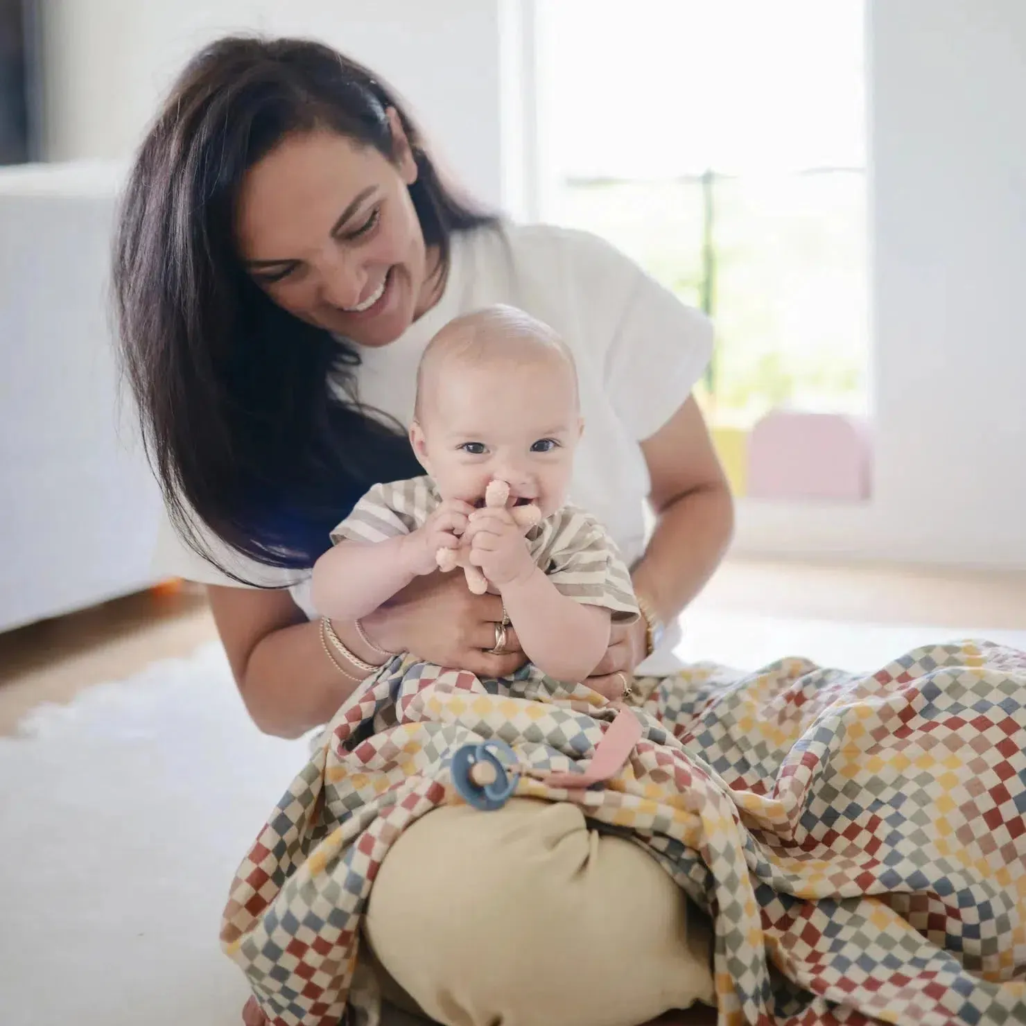 Mushie - Organic Cotton Muslin Swaddle Blanket - Retro Check