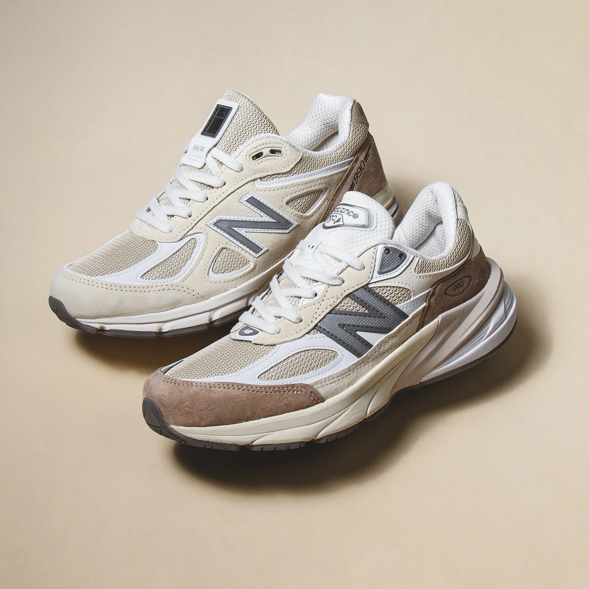 New Balance Unisex 990v4 Limestone Made In USA U990TE4