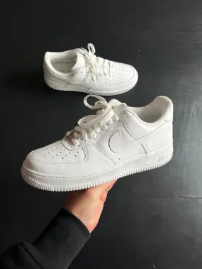 Nike AF1 Air Force 1 (UK 6.5)