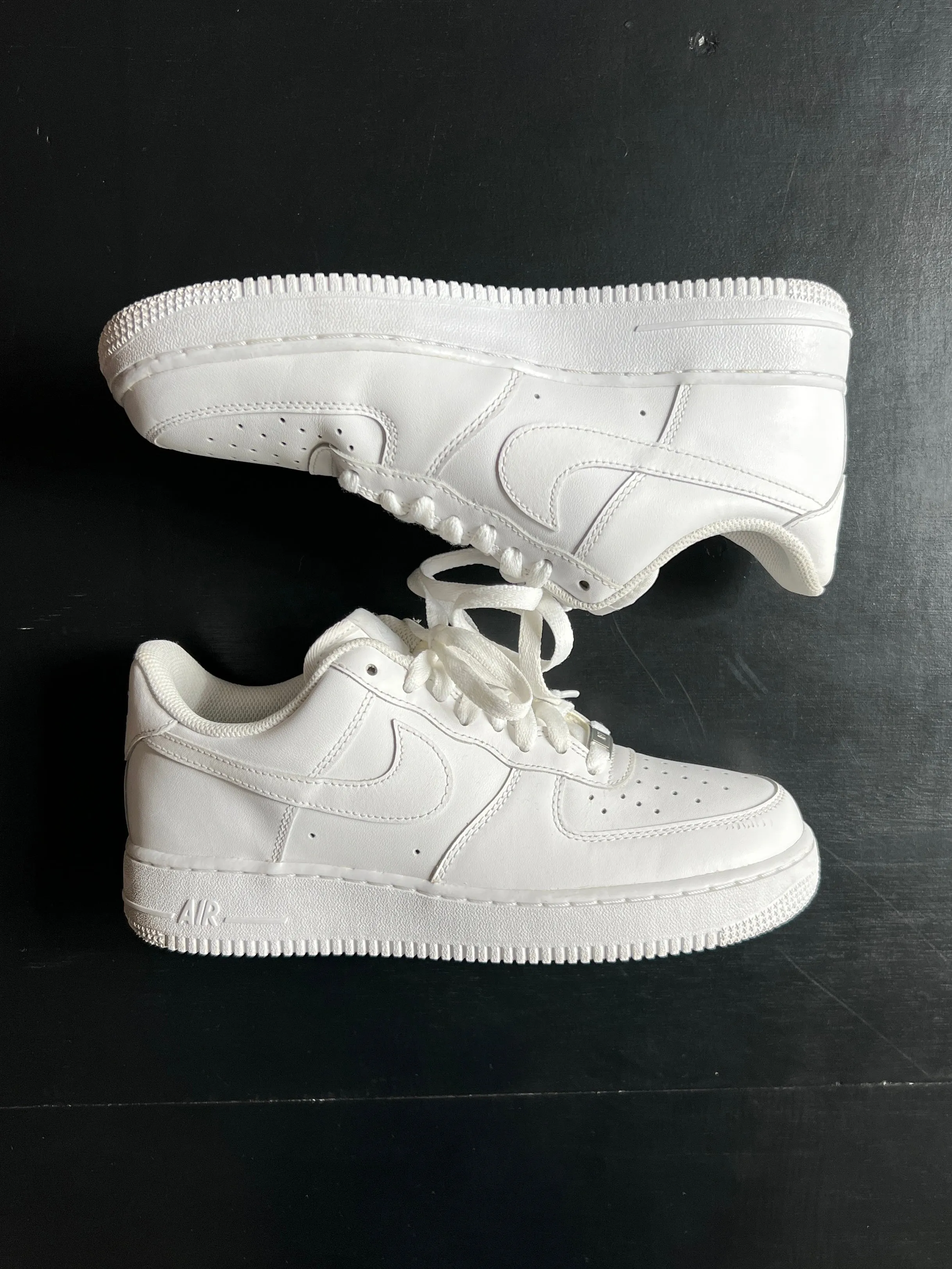 Nike AF1 Air Force 1 (UK 6.5)