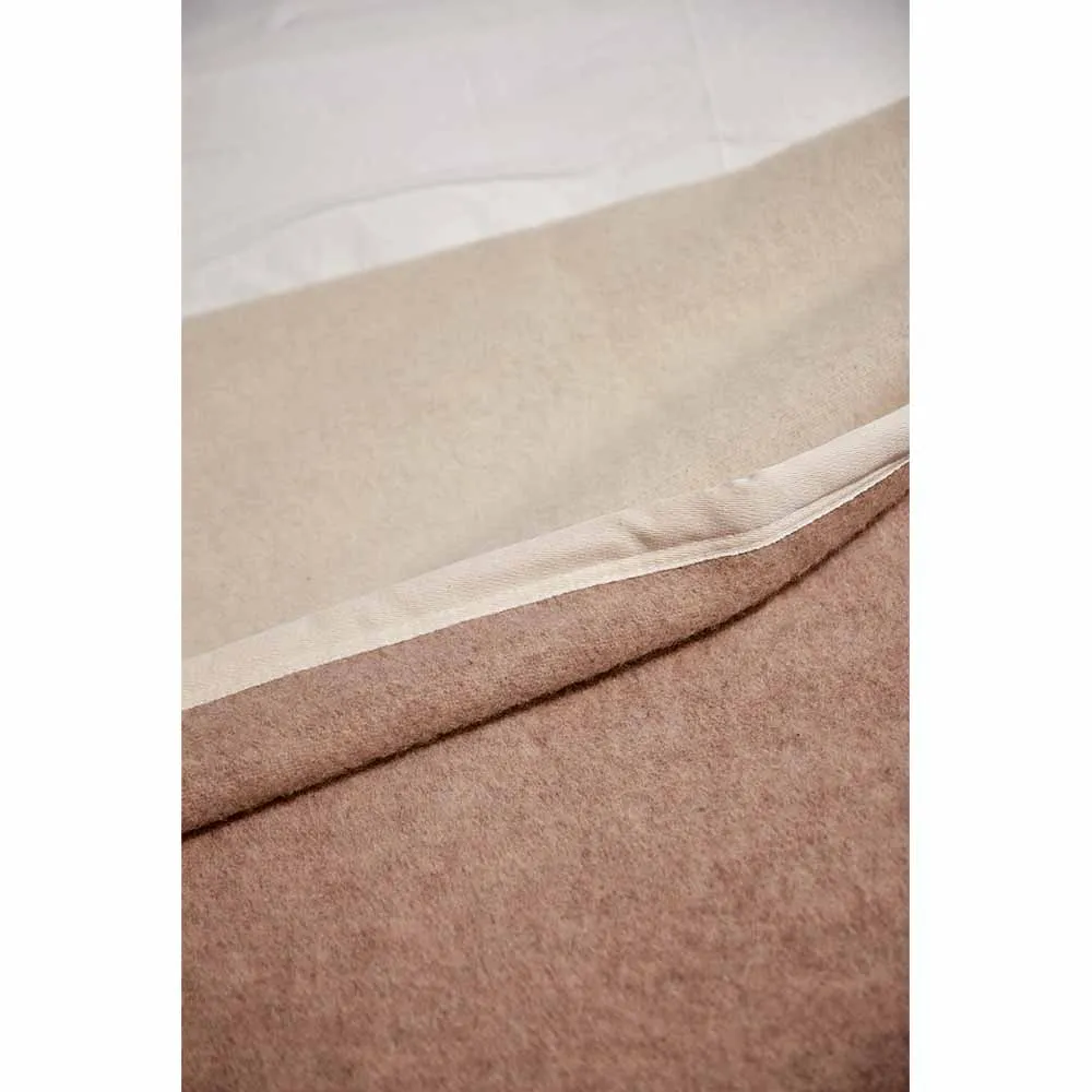 Poyet Motte Sant FE Blanket 100% Wool Blanket 500Gsm - King 108