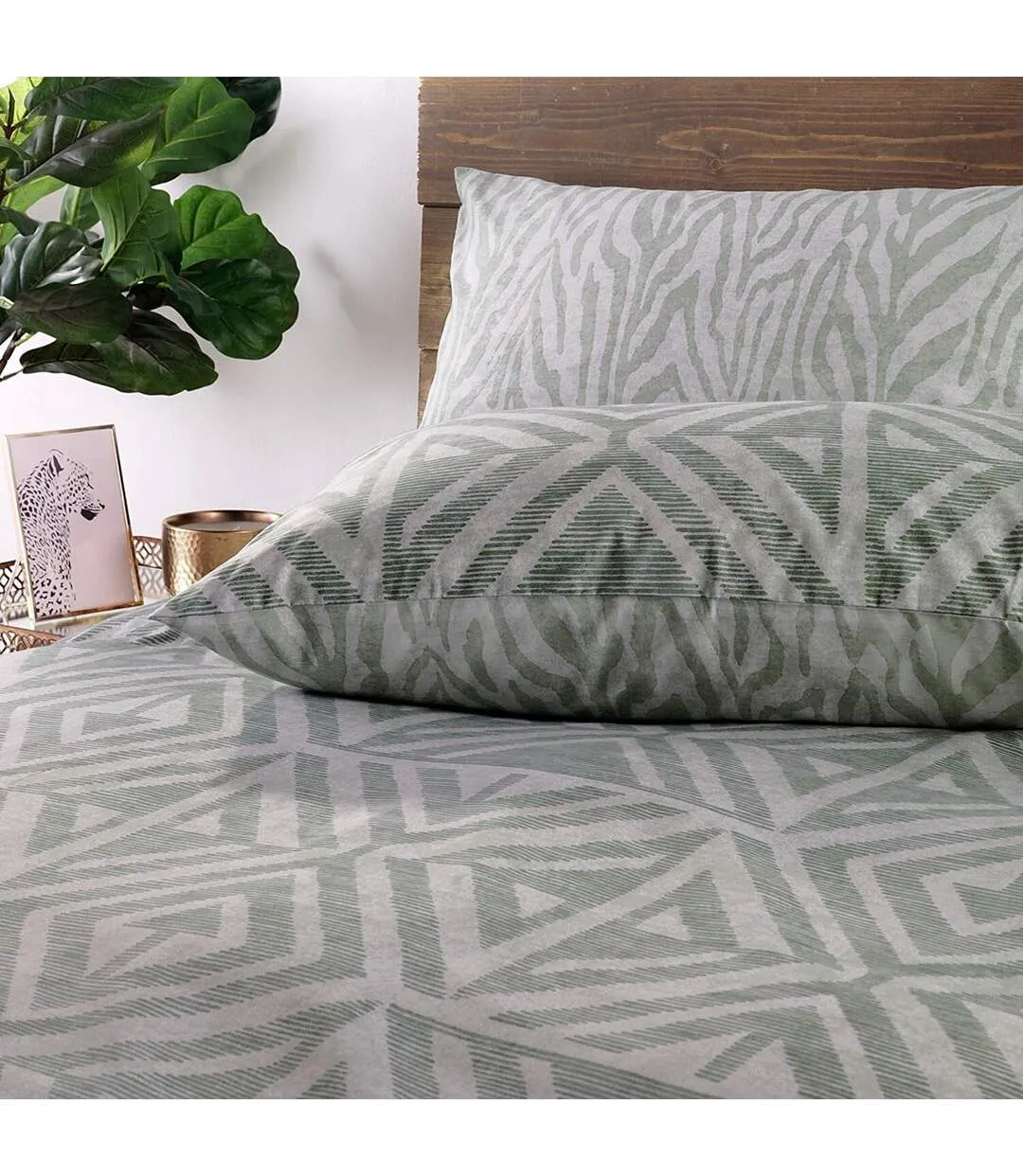 Tanza global geometric duvet cover set sage green Furn