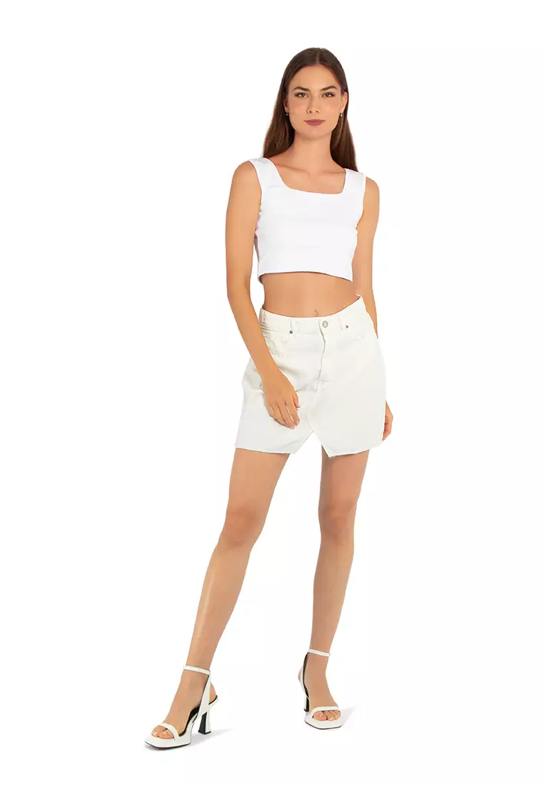 White Basic Sleeveless Crop Top